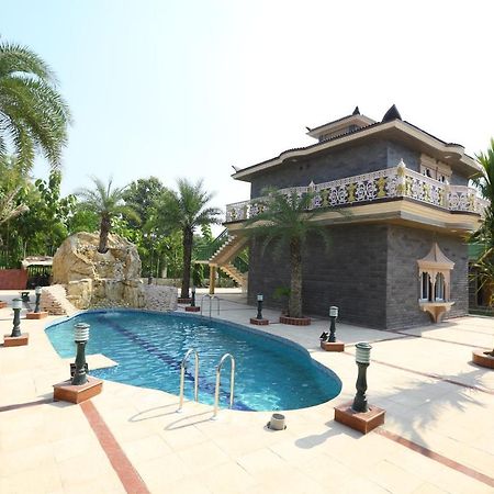 Mann The Palm Retreat Hotel Lucknow Luaran gambar
