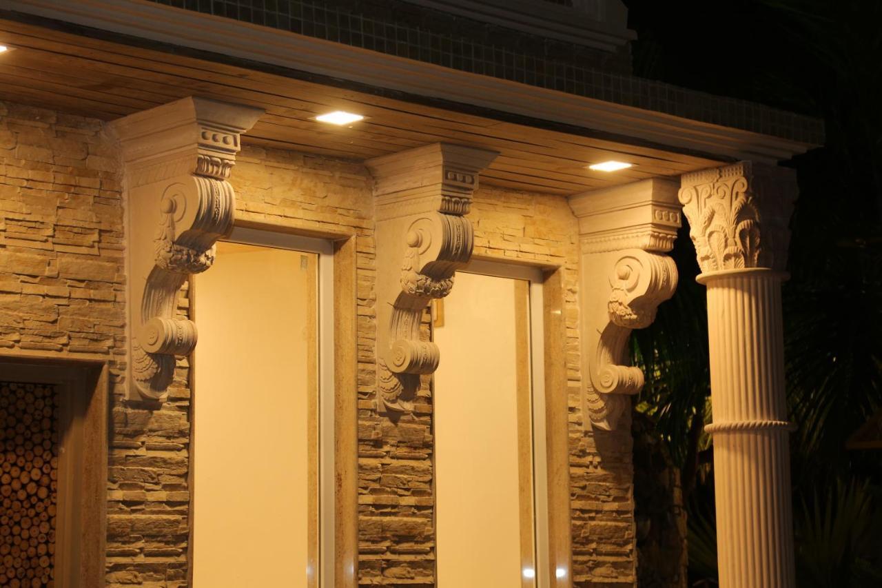 Mann The Palm Retreat Hotel Lucknow Luaran gambar