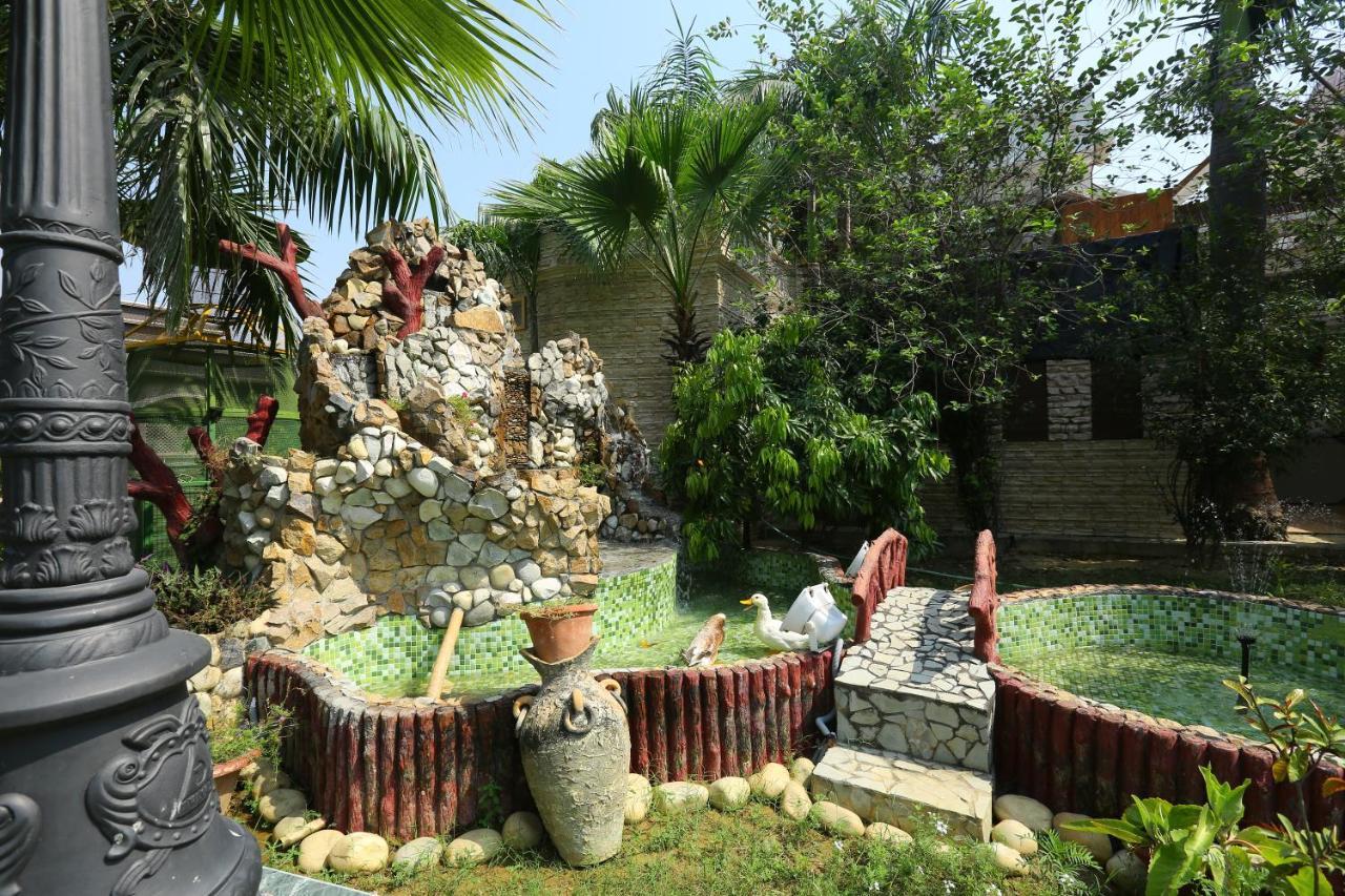 Mann The Palm Retreat Hotel Lucknow Luaran gambar